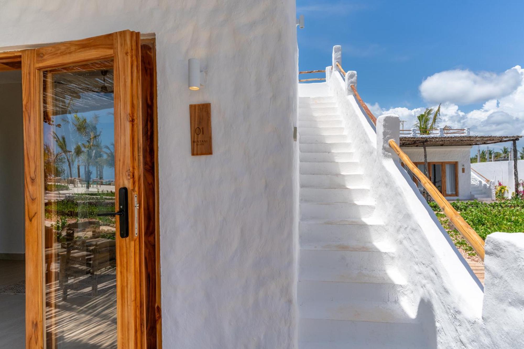 Kaskazi Hotel Zanzibar ジャンビアニ エクステリア 写真