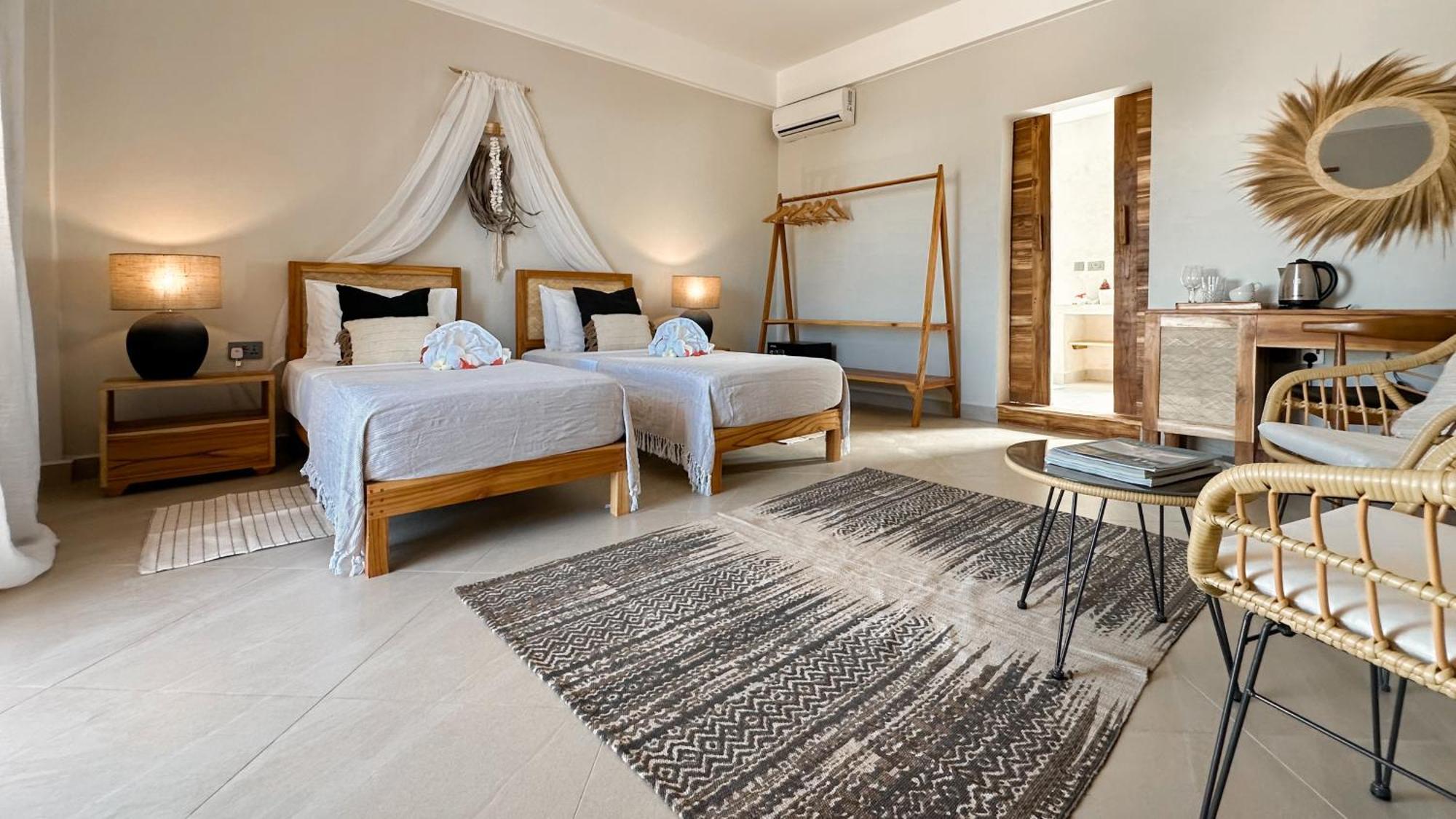 Kaskazi Hotel Zanzibar ジャンビアニ エクステリア 写真