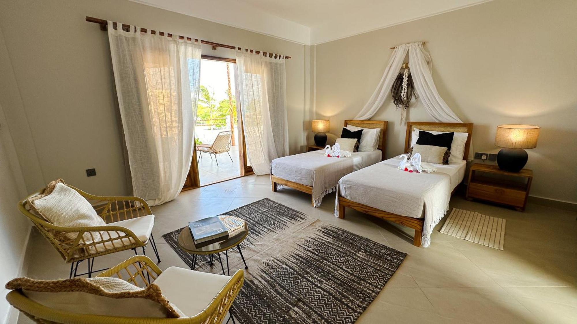 Kaskazi Hotel Zanzibar ジャンビアニ エクステリア 写真