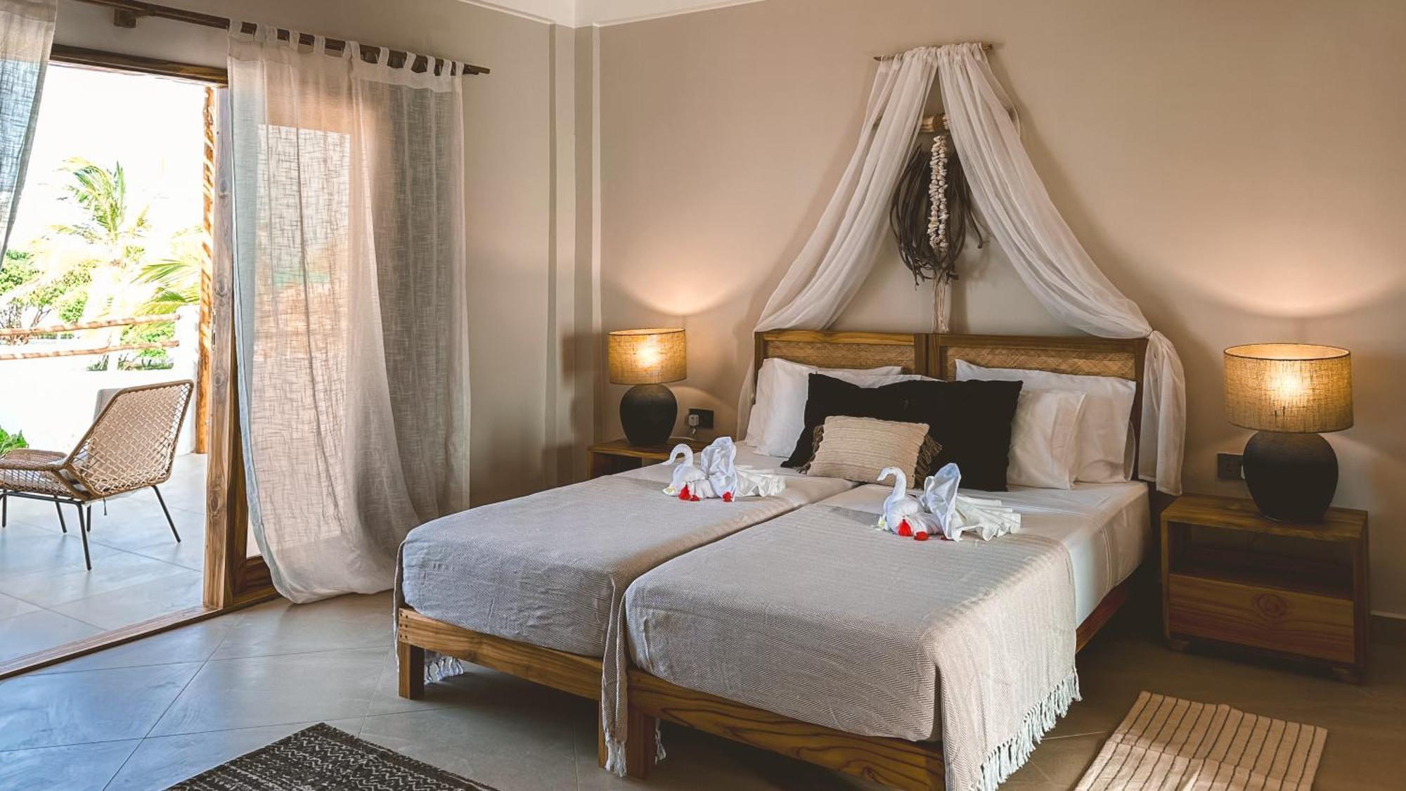 Kaskazi Hotel Zanzibar ジャンビアニ エクステリア 写真