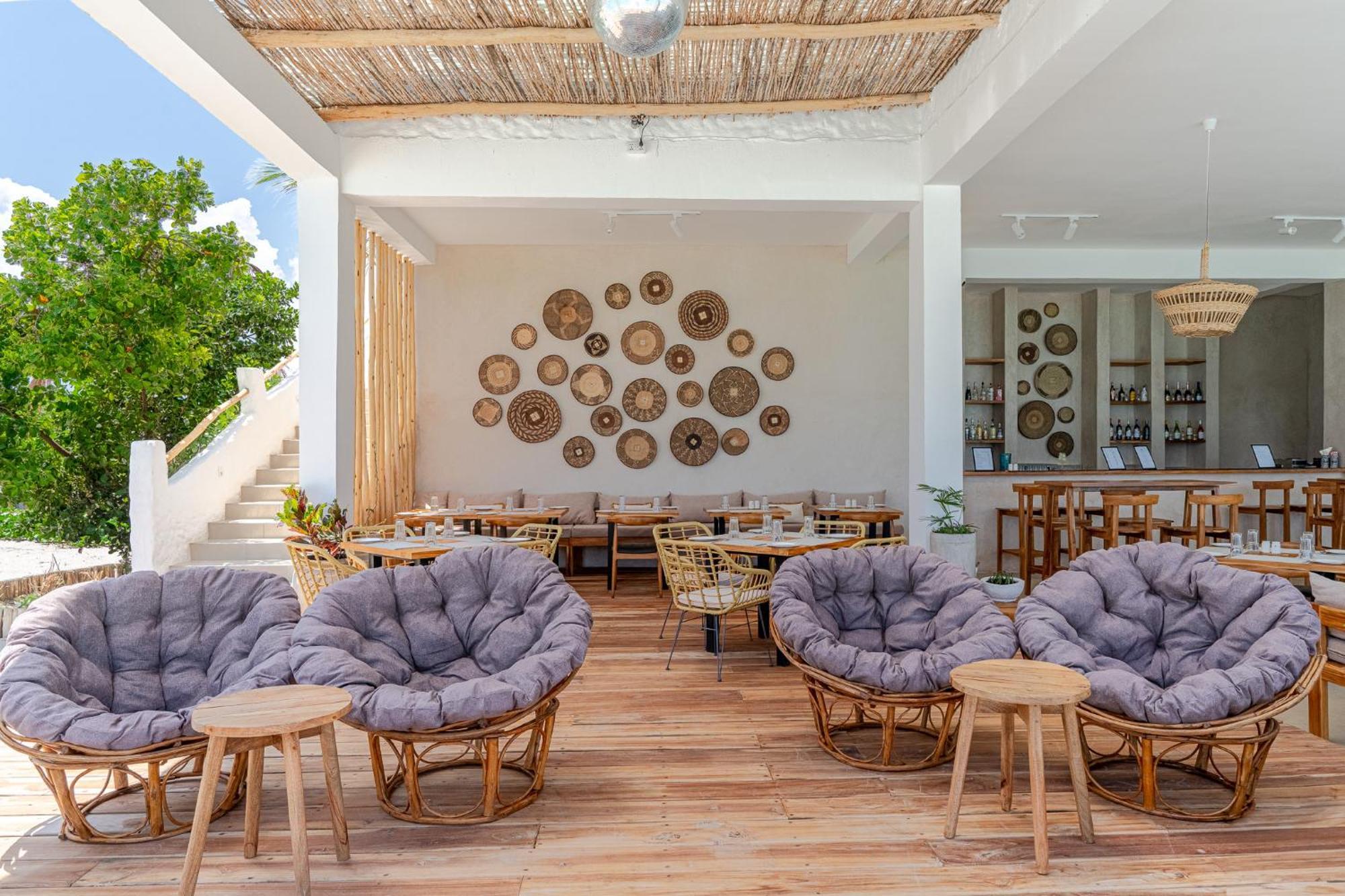 Kaskazi Hotel Zanzibar ジャンビアニ エクステリア 写真