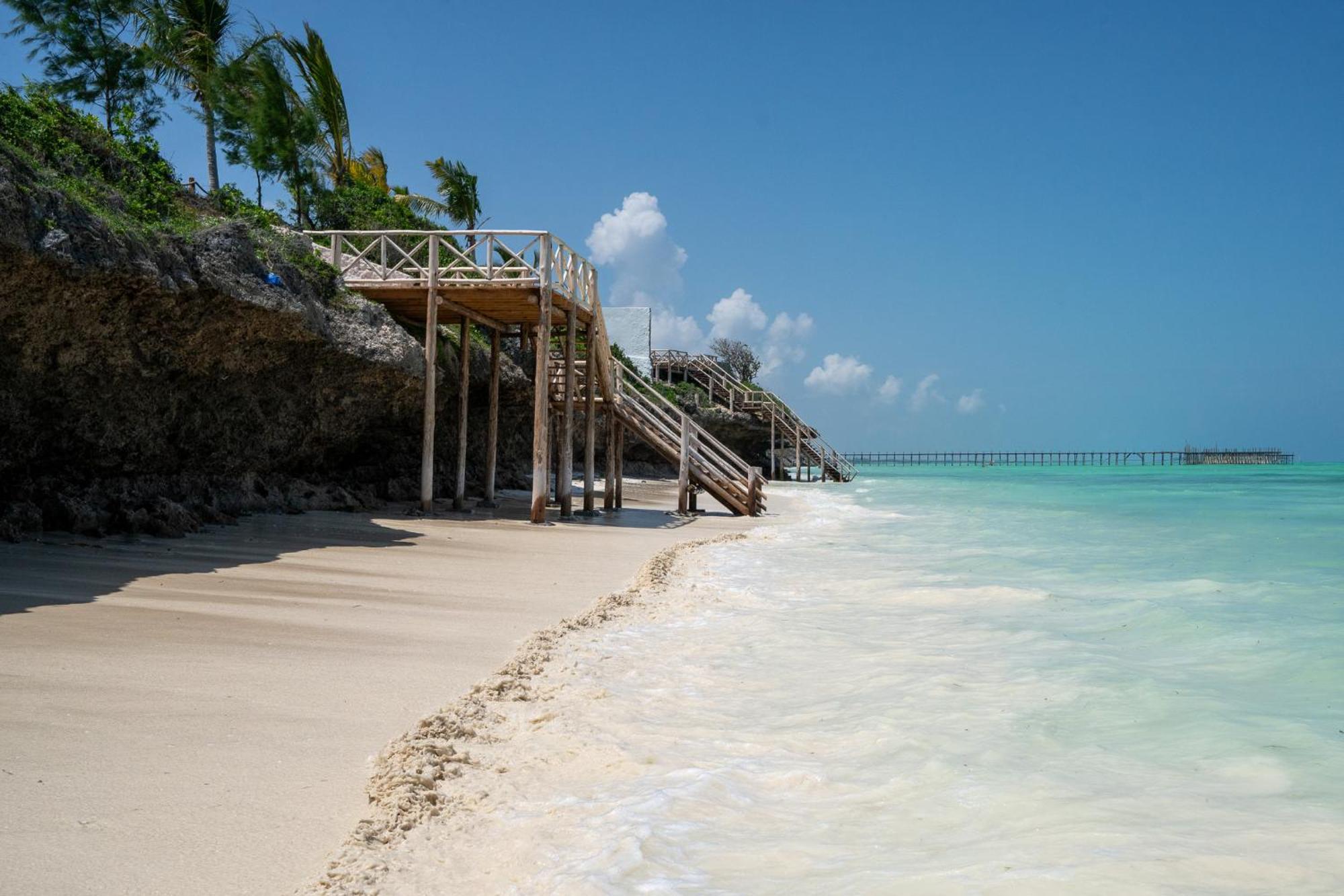 Kaskazi Hotel Zanzibar ジャンビアニ エクステリア 写真