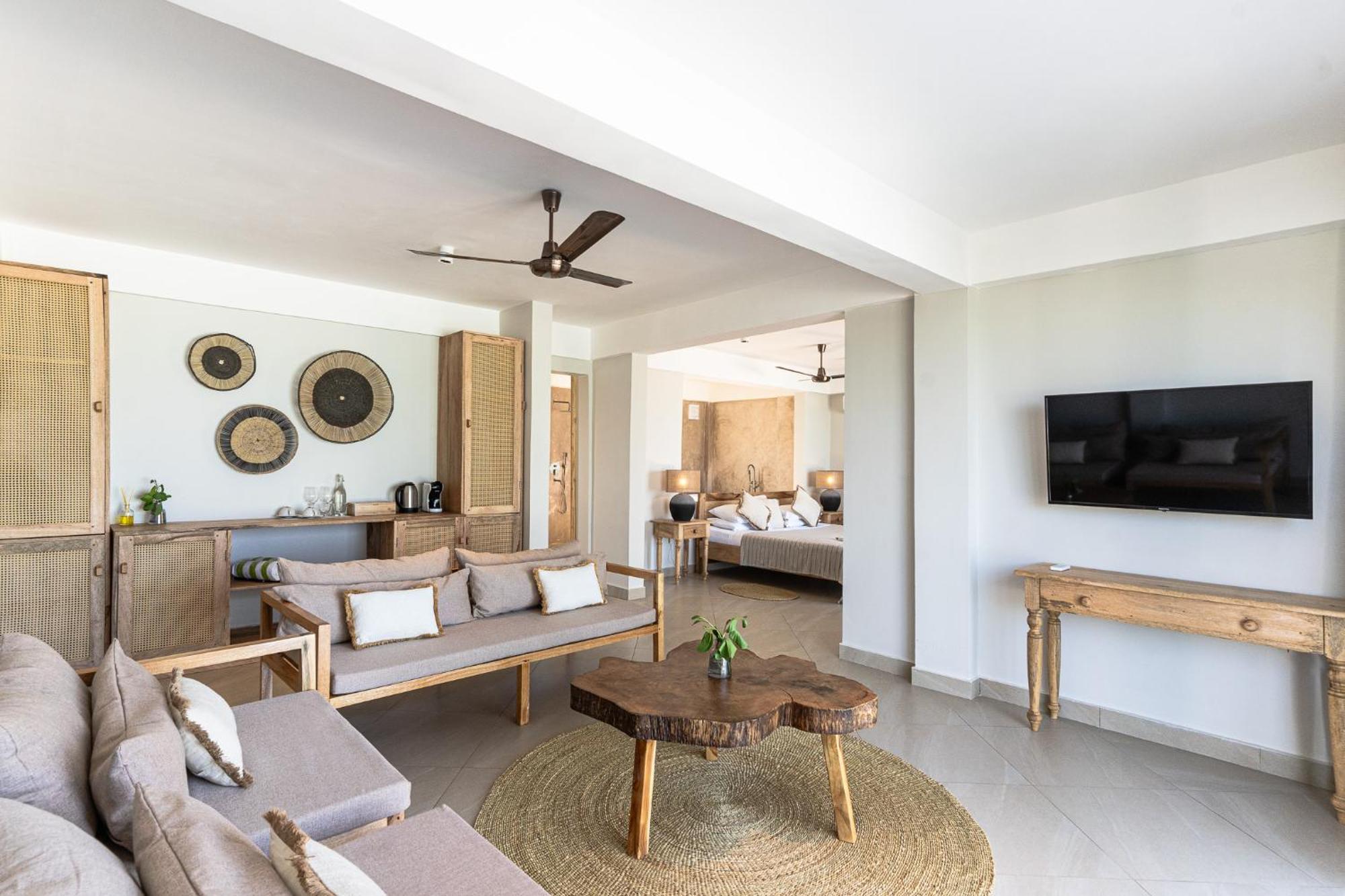 Kaskazi Hotel Zanzibar ジャンビアニ エクステリア 写真